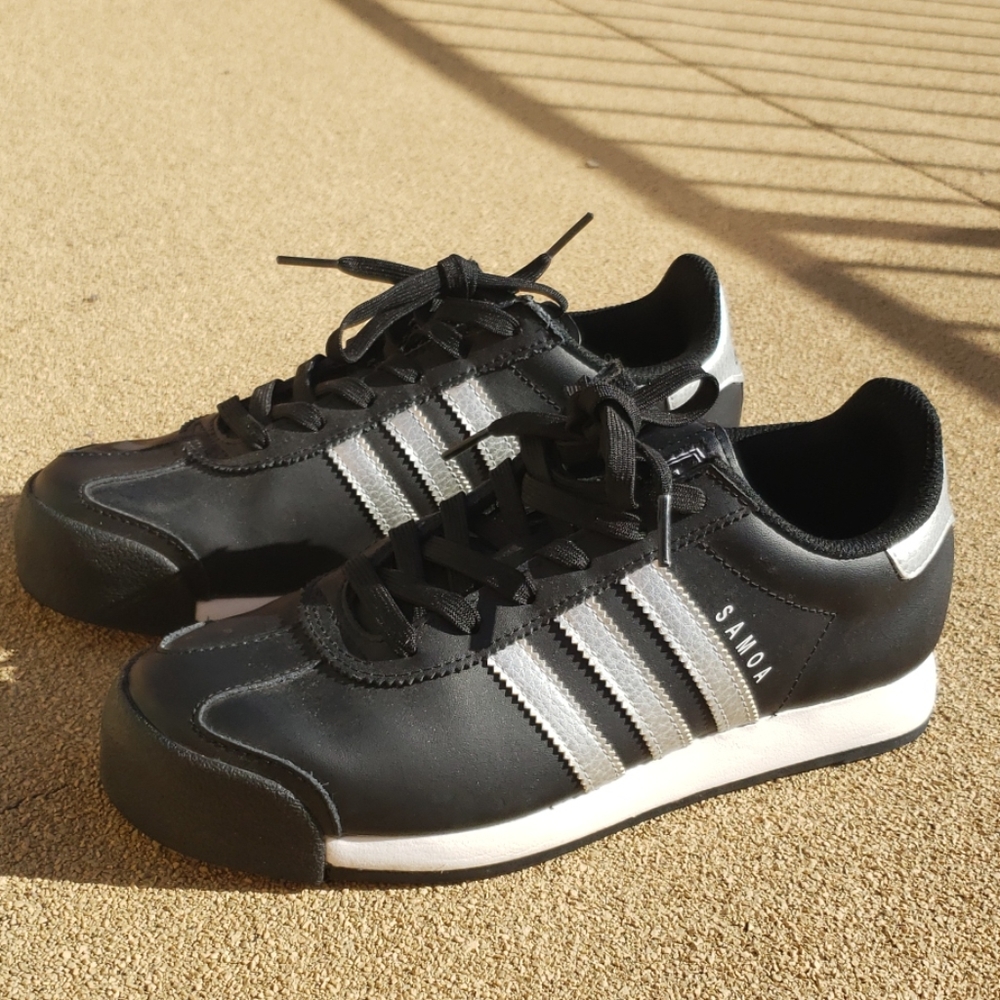 Adidas Samoa Sneakers